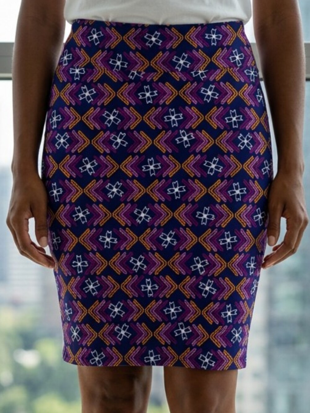 LuLaRoe Cassie XS Navy Geometric Arrow Chevron Pencil Skirt Pink Gold Stretch